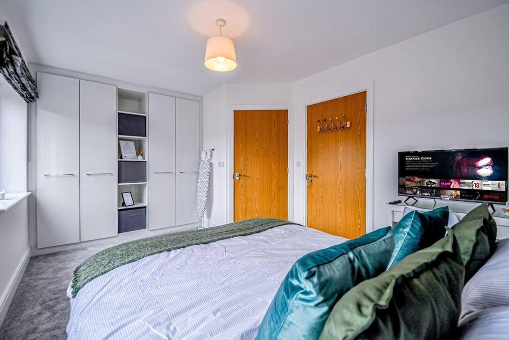 Entire House Sleeps 8 Near The River Thames 메이든헤드 외부 사진